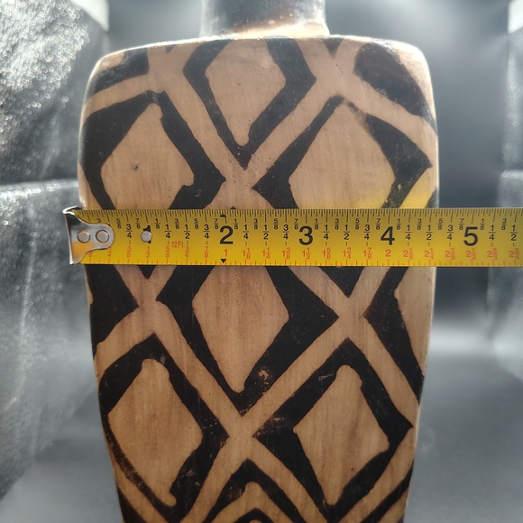 Geometric Patterned Vase - Picture 5 of 5